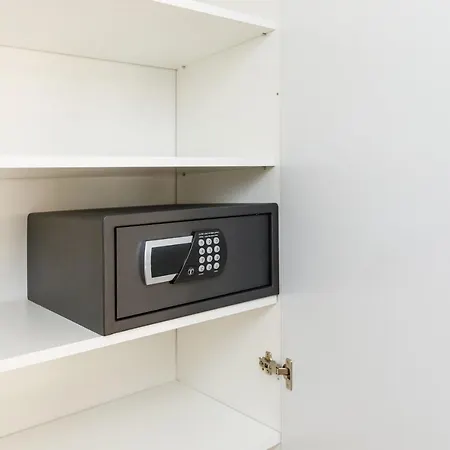 La Bella Centrum Kek Zoeld Apartament