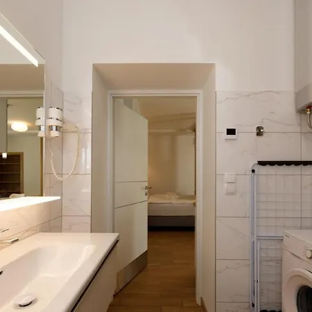 La Bella Centrum Kek Zoeld Apartment