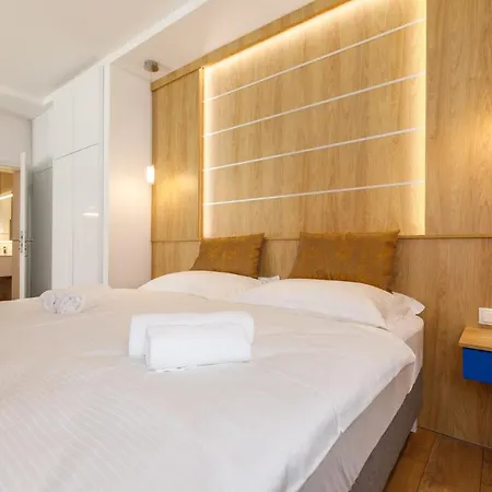 Apartament La Bella Centrum Kek Zoeld