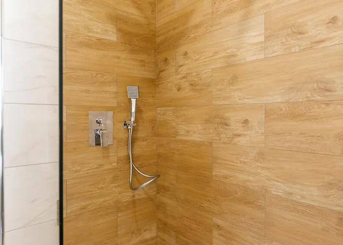 Apartmán La Bella Centrum Kek Zoeld *