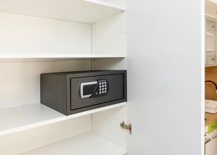 La Bella Centrum Kek Zoeld Apartmán