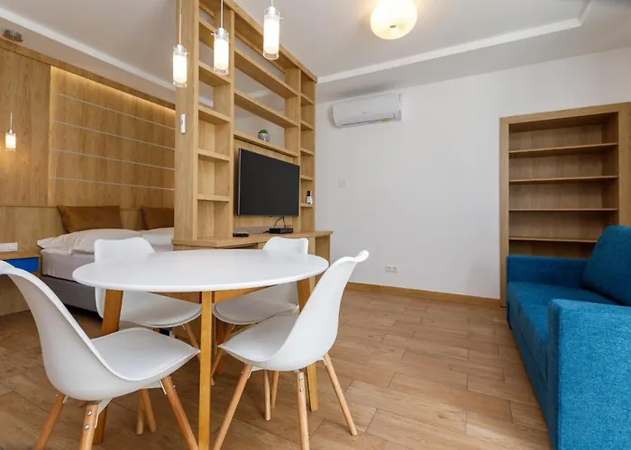 La Bella Centrum Kek Zoeld *