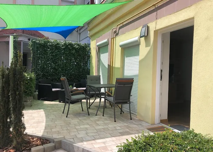 La Bella Centrum Kék